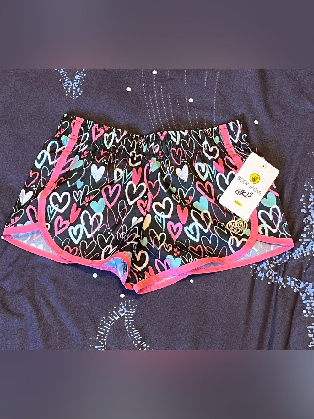 NWT Girls Sz 7 Body Glove Black Heart Print Athletic Shorts with Pink Trim